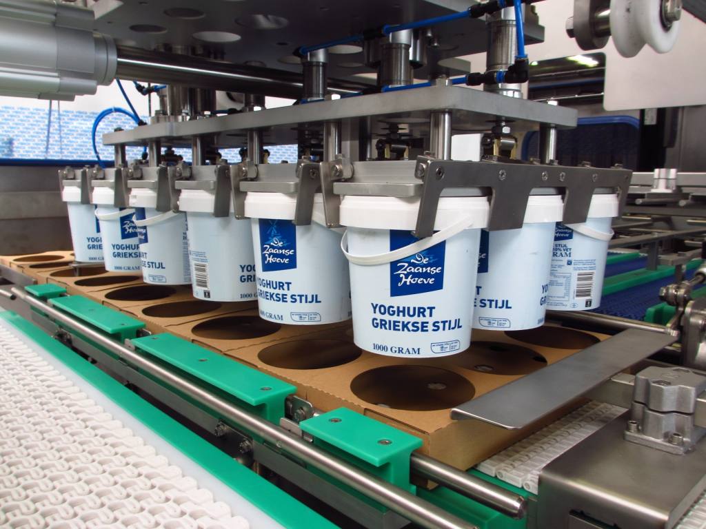 SchuPack Pick & Place Packer für Becher 3