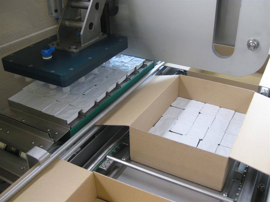 SchuPack Pick & Place Packer für Kleinportionen 3