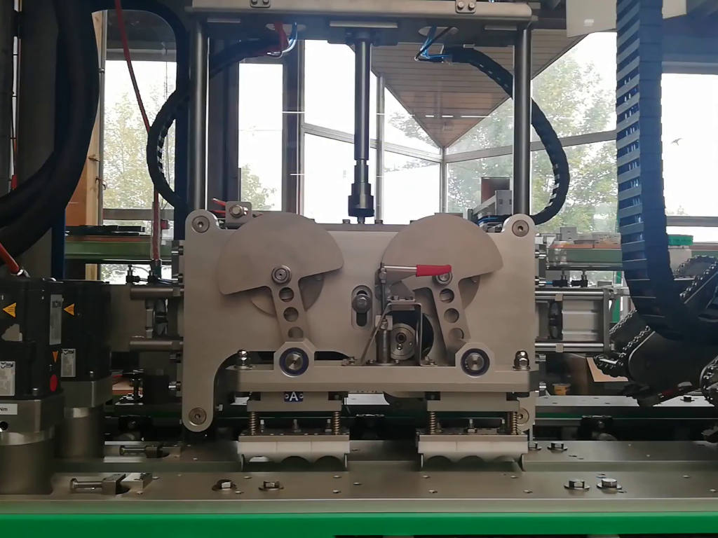 Clipverpackungsmaschine CM 120 4