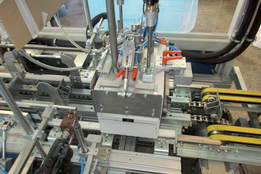 Tray- und Wraparound Packer TWP 20 11