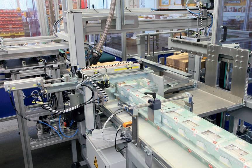 Tray- und Wraparound Packer TWP 20 12